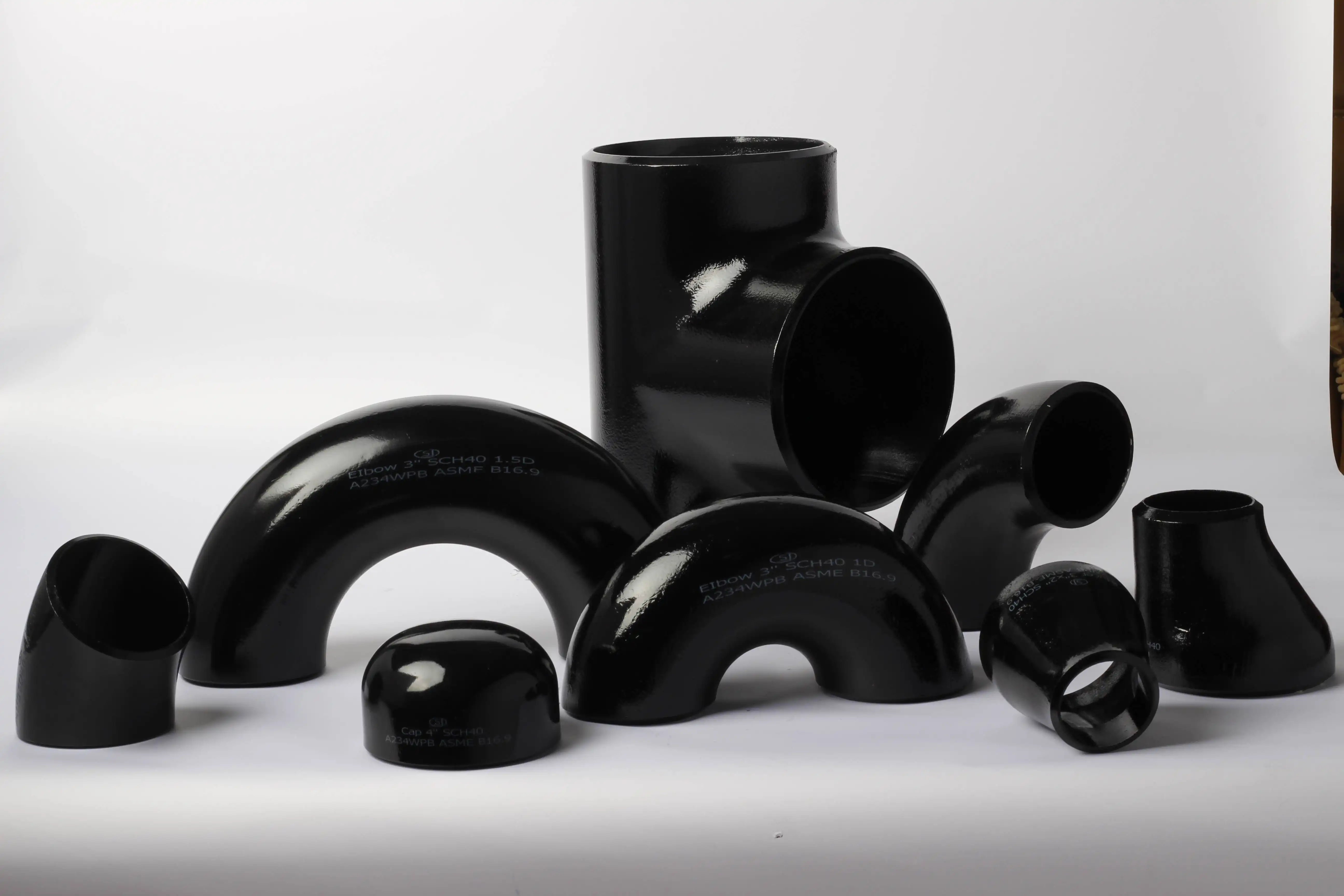 carbon steel buttweld pipe fittings types