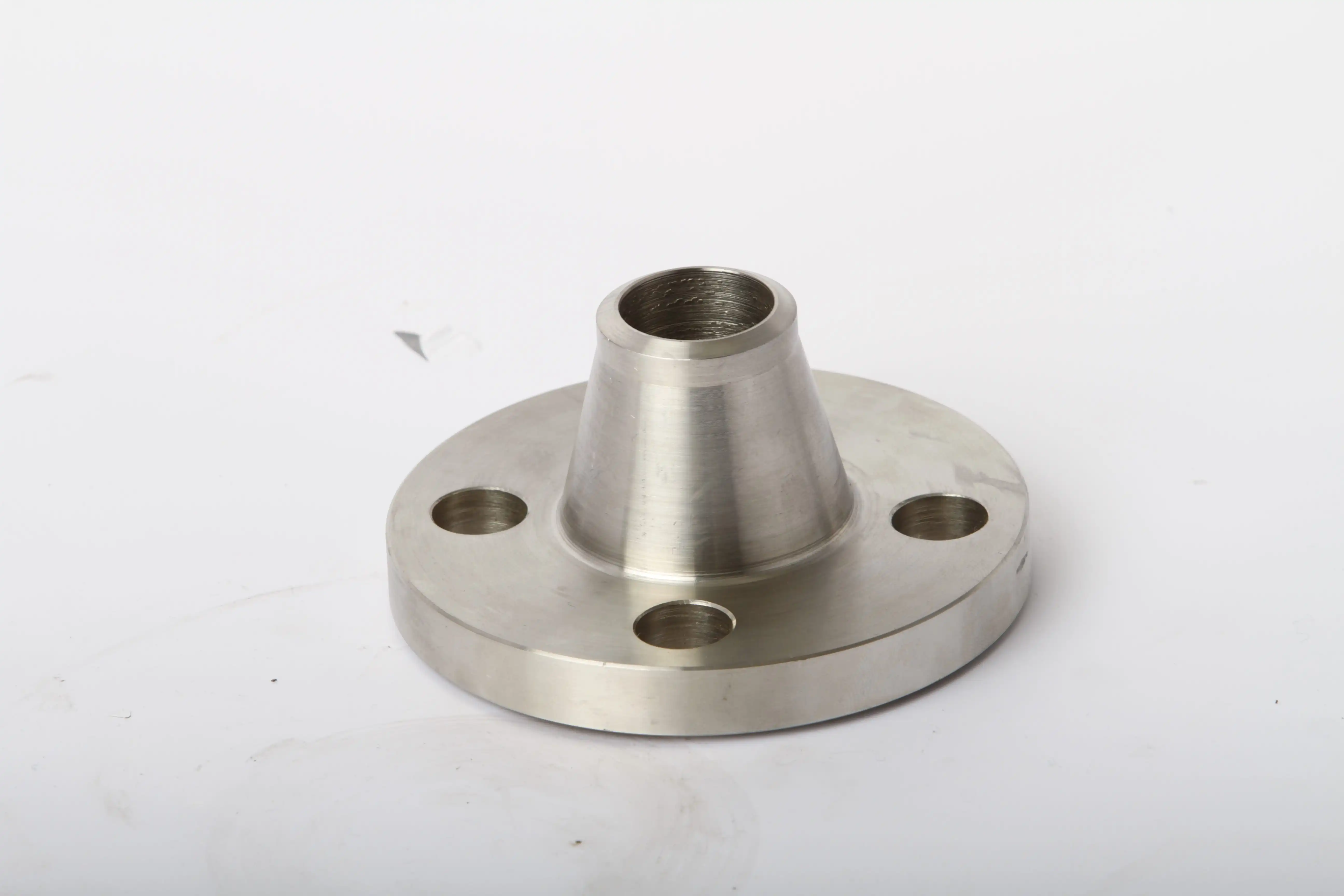 Weld neck flanges