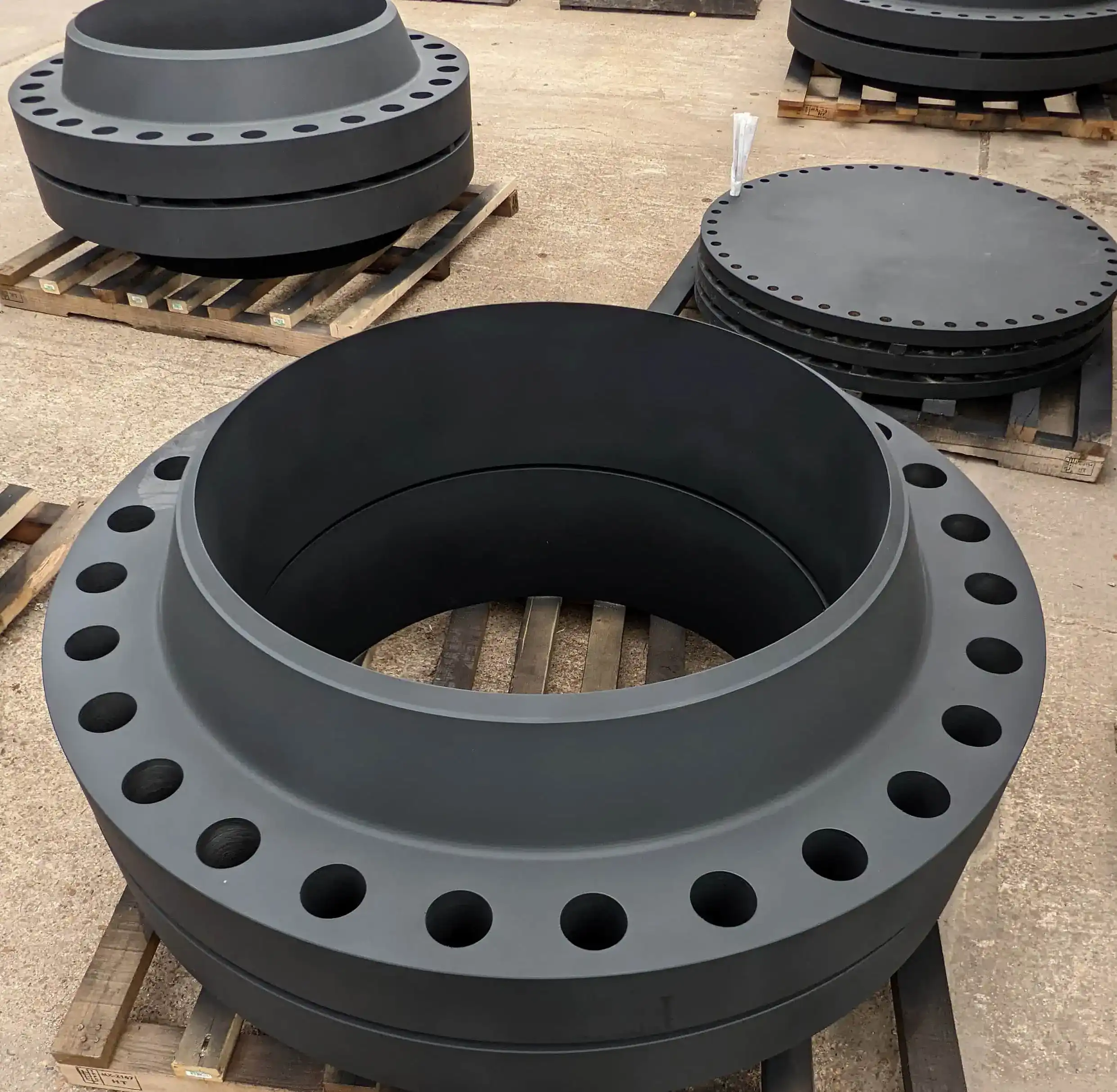Choosing the Right Industrial Flanges for Corrosive Environments