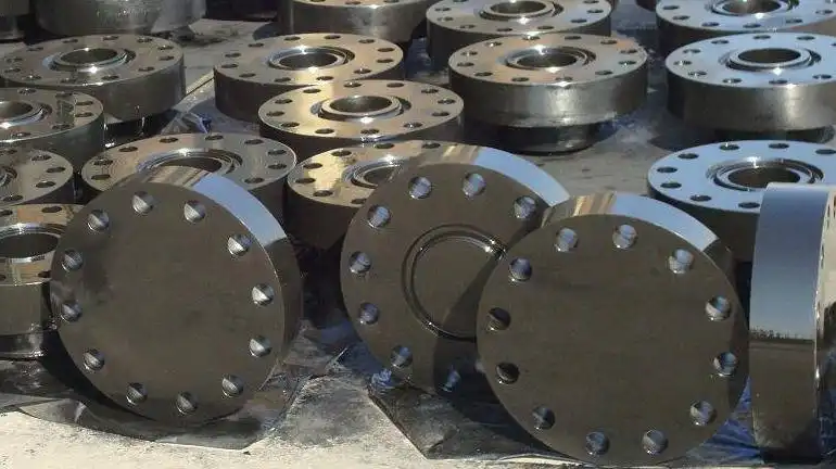 How to choose the right blind flange for high-pressure applications？