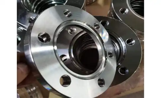 Alloy Steel Flanges vs. Stainless Steel Flanges: Which Is Better for Your Project?