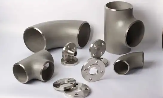 Industrial fittings: elbows, tees, caps, reducers and couplings