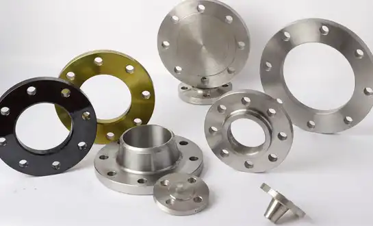 Pipe Spools vs. Flanges: Which is Right for Your Project?