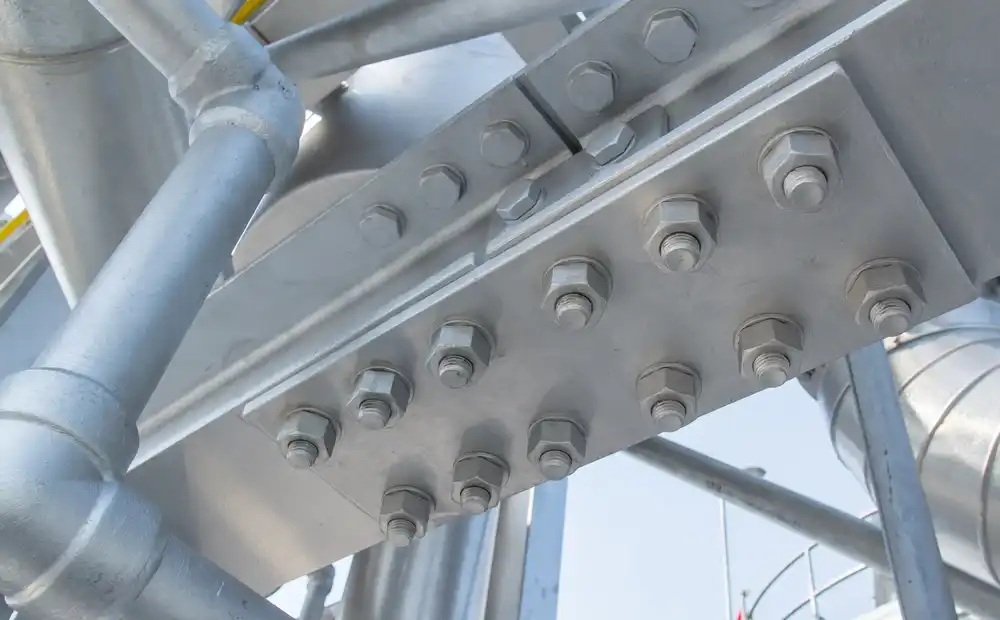 Welded vs Bolted Pipe Joints: Which Is More Secure for Industrial Use？
