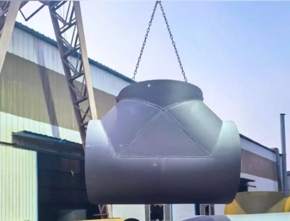 Cold Forming in Steel Pipe Fittings Manufacturing: Benefits and Risks